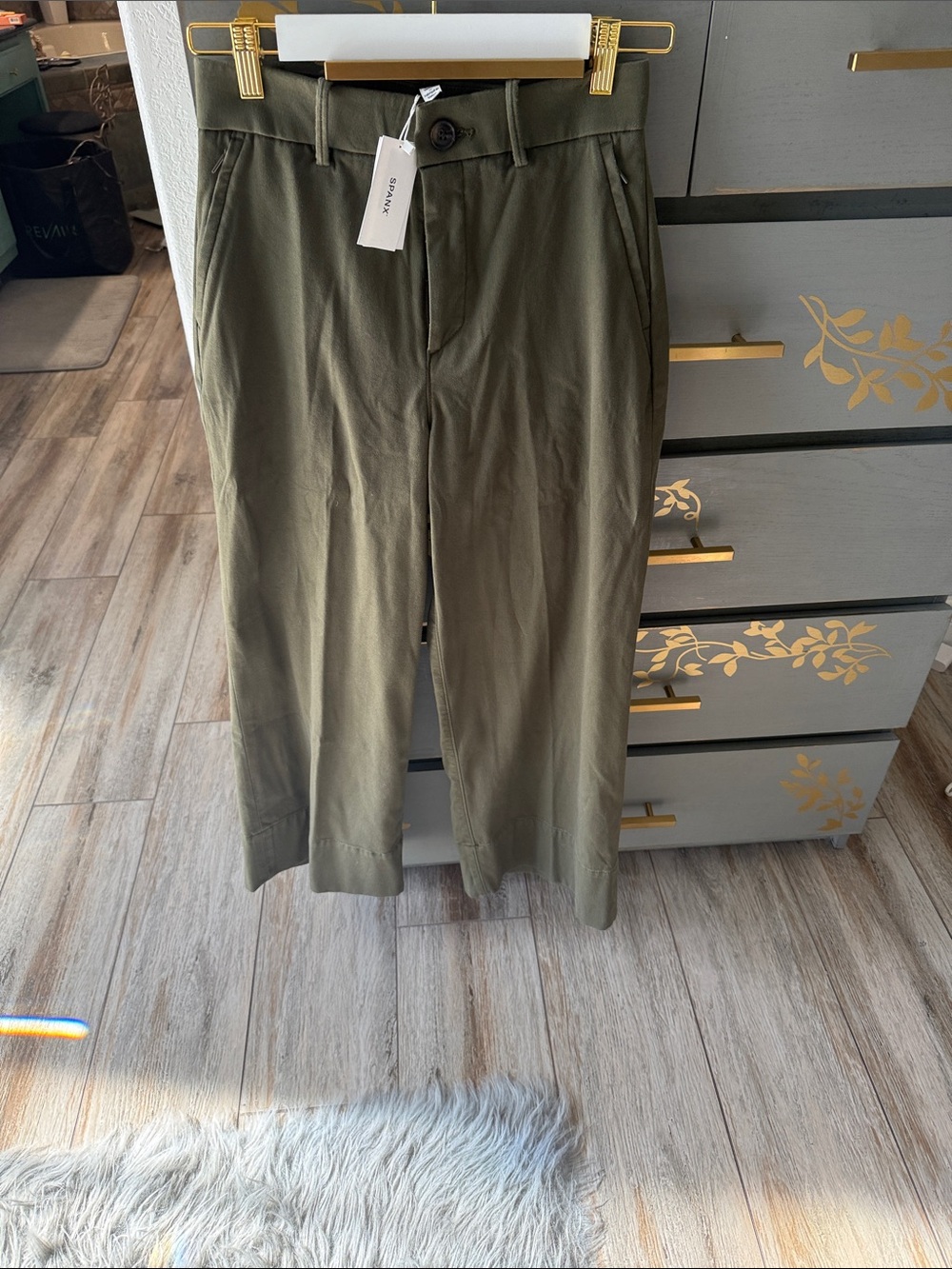 SPANX Olive Tapered Men’s Chinos
